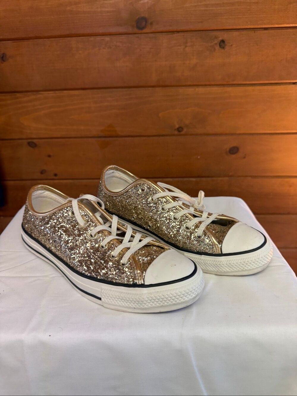 Converse Gold Glitter Chuck Taylor All Star Low Top Sneakers Sz 8
